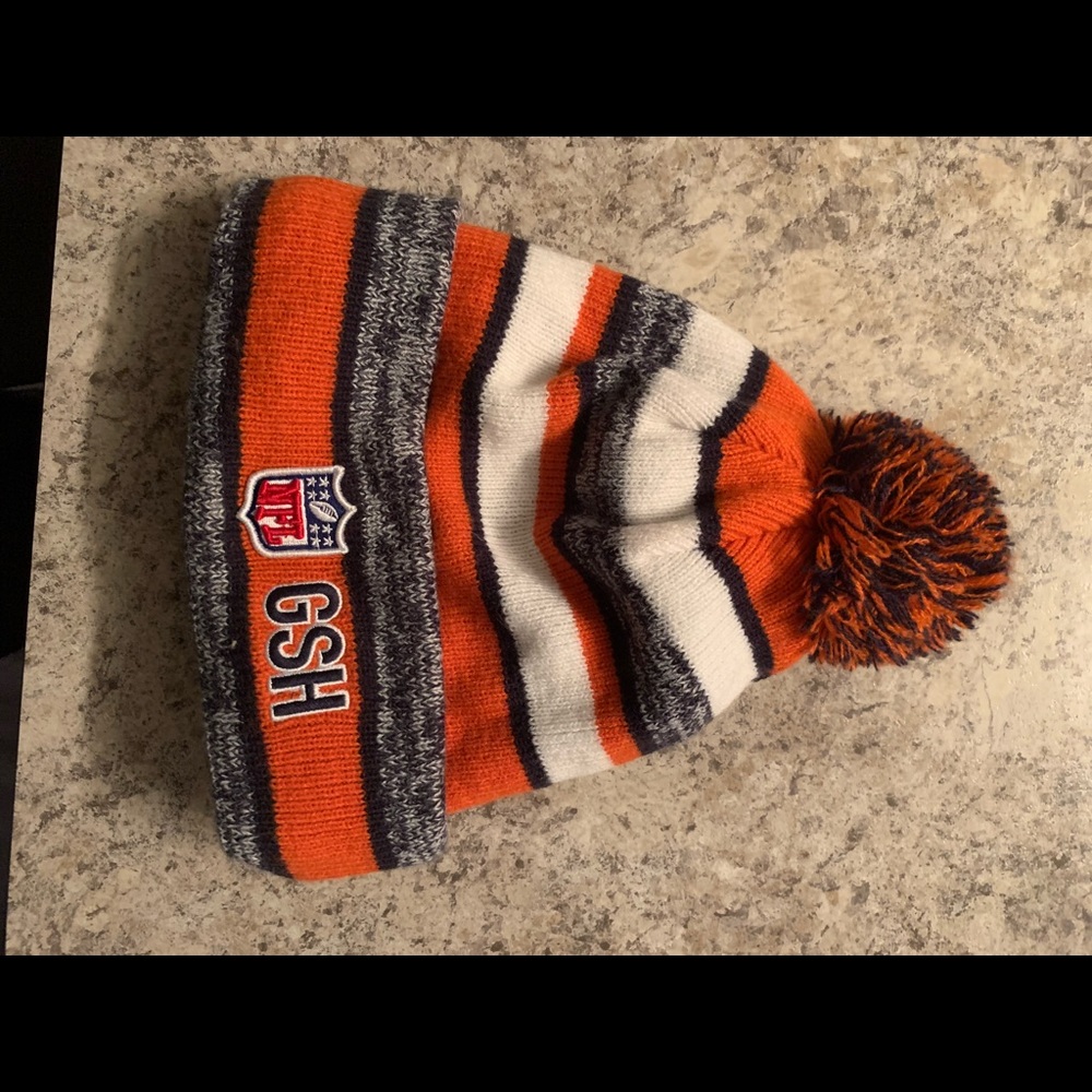 Toque - Picture 2 of 3